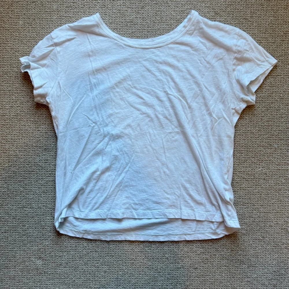 Vineyard Vines Surftee Solid White 100% Cotton t shirt Size xs - Picture 1 of 7